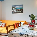 Greis With 4 Bedrooms And Pool In Buje